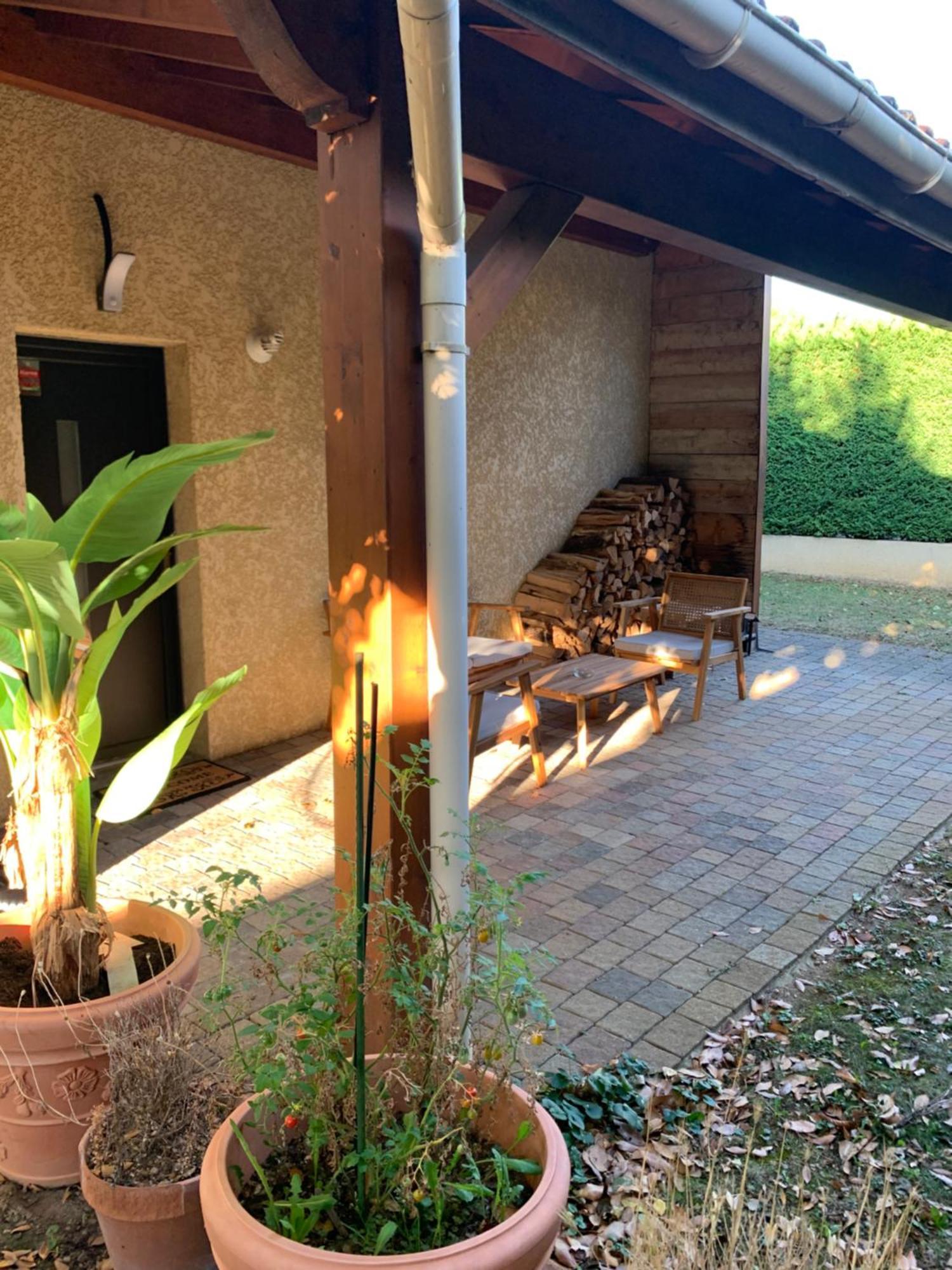 Studio Equipe Le Chasseland Chassieu Exterior photo